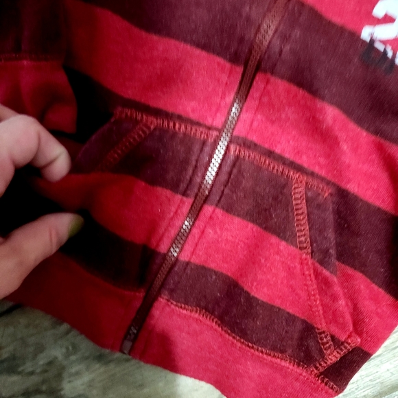 12/18M Bundle Red/Black Hoodie/Vest - Picture 4 of 8